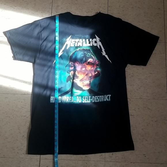 SOLD - 🌸BOGO Metallica Black T-shirt "Hardwired... to Destruct" - Picture 5 of 6